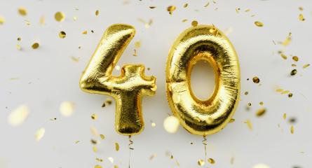 40 years old. Gold balloons number 40th anniversary, happy birthday congratulations, with falling confetti on white background : Stock Photo or Stock Video Download rcfotostock photos, images and assets rcfotostock | RC-Photo-Stock.: