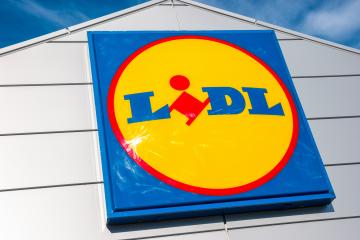 AACHEN, GERMANY JANUARY, 2017: LIDL supermarket chain Logo. LIDL is a German global discount supermarket chain, based in Neckarsulm, Baden-Wuerttemberg, Germany.- Stock Photo or Stock Video of rcfotostock | RC Photo Stock