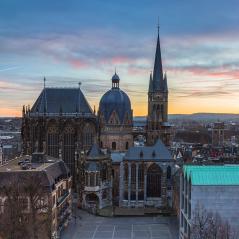 Aachener Dom Sonnenuntergang : Stock Photo or Stock Video Download rcfotostock photos, images and assets rcfotostock | RC Photo Stock.: