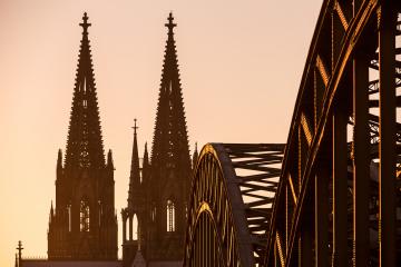 Cologne Cathedral and Hohenzollern Bridge silhouette- Stock Photo or Stock Video of rcfotostock | RC-Photo-Stock