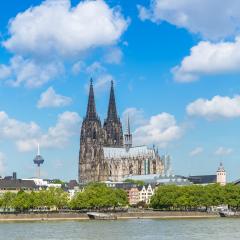 Cologne cathedral at spring- Stock Photo or Stock Video of rcfotostock | RC-Photo-Stock