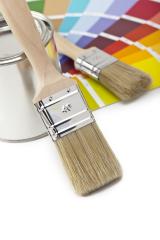 Farbpalette mit Malerpinsel und Farbeimer- Stock Photo or Stock Video of rcfotostock | RC Photo Stock