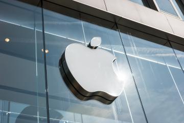 FRANKFURT, GERMANY MARCH, 2017: Apple Logo on a store. Apple is the multinational technology company headquartered in Cupertino, California and sells consumer electronics products.- Stock Photo or Stock Video of rcfotostock | RC-Photo-Stock