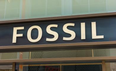 FRANKFURT, GERMANY MARCH, 2017:Boutique Fossi Logol. Fossil, Inc. is an American designer and manufacturer of clothing and accessories with annual revenues of $ 2 billion.- Stock Photo or Stock Video of rcfotostock | RC Photo Stock