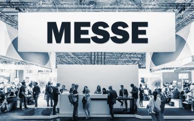 Messestand auf einer Messe oder Handelsmesse mit Messebesucher : Stock Photo or Stock Video Download rcfotostock photos, images and assets rcfotostock | RC Photo Stock.:
