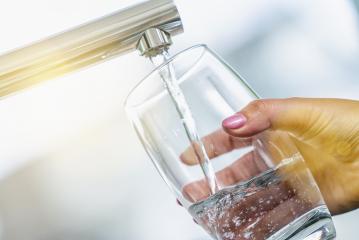 Woman hand's filling the glass of water.- Stock Photo or Stock Video of rcfotostock | RC-Photo-Stock