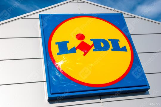 AACHEN, GERMANY JANUARY, 2017: LIDL supermarket chain Logo. LIDL is a German global discount supermarket chain, based in Neckarsulm, Baden-Wuerttemberg, Germany.  : Stock Photo or Stock Video Download rcfotostock photos, images and assets rcfotostock | RC Photo Stock.: