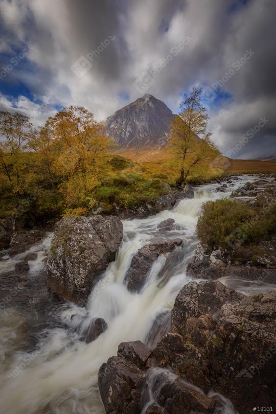 Buachaille Etive Mor im Herbst, Wasserfall, Schottland, Vereinigtes Königreich  : Stock Photo or Stock Video Download rcfotostock photos, images and assets rcfotostock | RC Photo Stock.:
