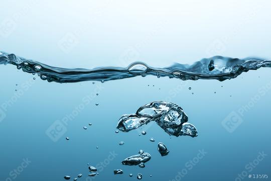 Luftblasen im wasser  : Stock Photo or Stock Video Download rcfotostock photos, images and assets rcfotostock | RC Photo Stock.: