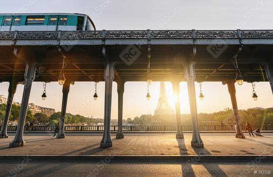 Pont de Bir-Hakeim with metro an eiffel tower at sunrise  : Stock Photo or Stock Video Download rcfotostock photos, images and assets rcfotostock | RC Photo Stock.: