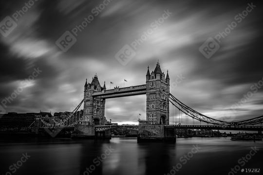 Tower Bridge in schwarz weiß, London, Vereinigtes Königreich  : Stock Photo or Stock Video Download rcfotostock photos, images and assets rcfotostock | RC Photo Stock.: